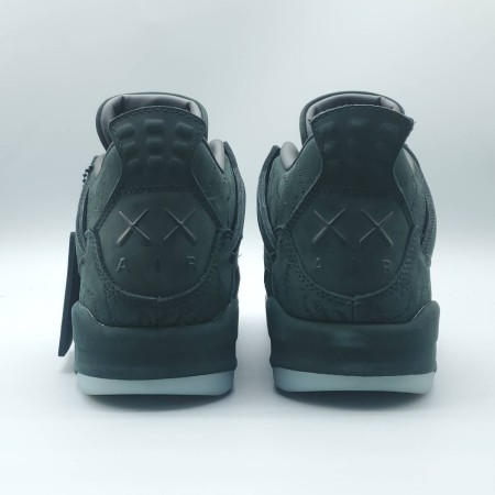 KAWS x Air Jordan 4 Retro 'Black' KAWS x Air Jordan 4 Retro 'Black'